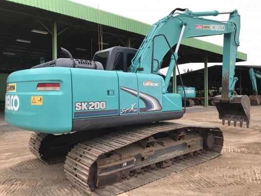 ขายKOBELCO SK200-8 Super-XM รุ่นสุดท้าย 7000 ชั่วโมง สภาพสวยเดิมๆทั้งคัน สนใจติดต่อโดยตรง 081-4283210