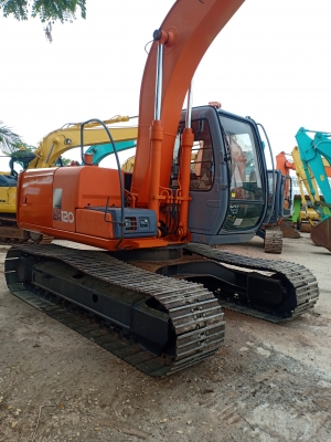 ขาย HITACHI EX120-5. เก่านอกแท้  ปลายยาวพิเศษ  เครื่องปั๊มดี  สภาพสวย  พร้อมใช้  โทร 089-3818694 จ๊อย