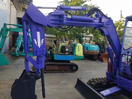KOMATSU PC12UU-2 ขนาด1.2ตัน พร้อมหัวกระแทก เครื่องโคมัสสุ แทรคยาง เก่าญี่ปุ่นไม่เคยใช้งานในไทย ทำงาน5000HR พร้อมใช้งาน ราคา245,000บาท สนใจติดต่อ 081-8416818, 083-4355829 ติดต่อสอบถามได้ที่  กดไปที่ลิ้งค์้เพื่อสอบถาม Line: https://line.me/R/ti/p/\%40zb