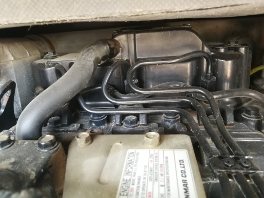 มีเข้ามาหลายคันครับ KOMATSU PC 30MR-2 จากญี่ปุ่น สวยมาก โทร.090-986-2521 อ๊อบ