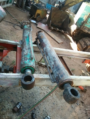 กระบอกไฮดรอลิค