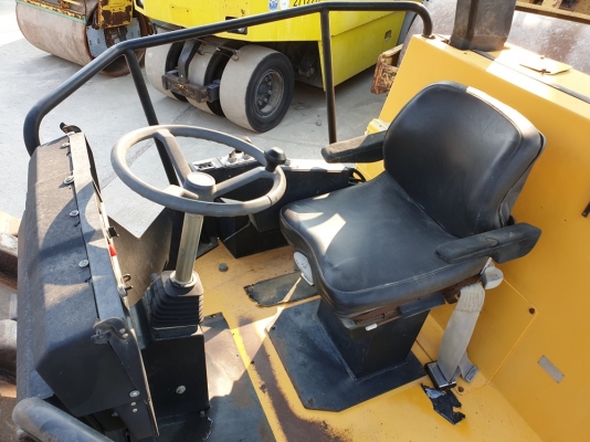 ไทยขายรถบดอัดสั่นสะเทือนล้อหนาม 11 ตัน DYNAPAC CA252PD นำเข้าจาก USA แท้ 100\% สภาพสวย ไม่เคยใช้งานในไทย ไทยขายรถบดอัดสั่นสะเทือนล้อหนาม 11 ตัน DYNAPAC CA252PD นำเข้าจาก USA แท้ 100\% สภาพสวย ไม่เคยใช้งานในไทย