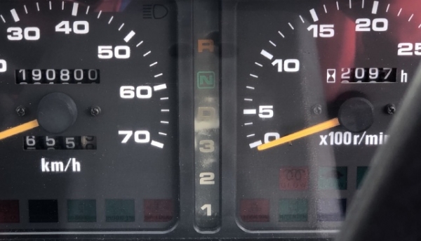 ขายรถเครน TADANO TR100M-1 (ขนาด 10 ตัน) ปี 1999 นำเข้าเองจากญี่ปุ่น สภาพสวยพร้อมใช้งาน มีVDOการทำงานครับ