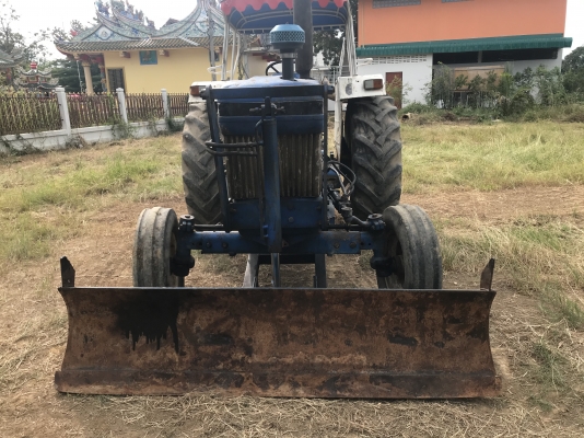 ขายฟอร์ด5500มีดันหน้าหางสามเอกสารซื้อขายติดต่อ0895302182ราคา170000 ขายฟอร์ด5500มีดันหน้าหางสามเอกสารซื้อขายติดต่อ0895302182ราคา170000