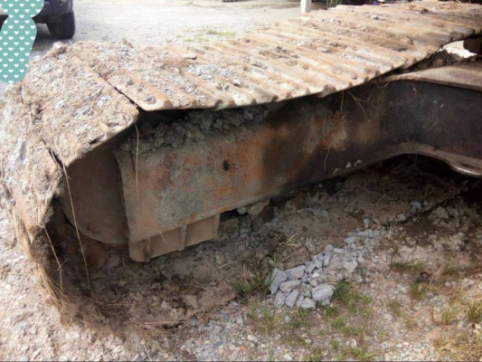 ขายKOBELCO SK200-/// ไฟตัดไม่มีเอกสารสภาพพร้อมใช้งานราคา 380,000