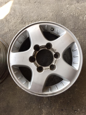 ขายล้ออีซูซุขอบ15 เดิมๆไม่ซ่อมไม่แตกคตดุ้ง คู่1200บ.โทร.0879050181.จัดส่งได้ครับ ขายล้ออีซูซุขอบ15 เดิมๆไม่ซ่อมไม่แตกคตดุ้ง คู่1200บ.โทร.0879050181.จัดส่งได้ครับ