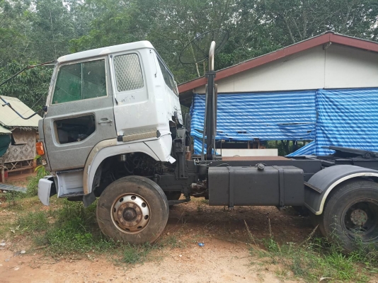 หัวลากฮีโน  ราคา  275,000  สนใจโทร081-989-1989 หรั่งครับ