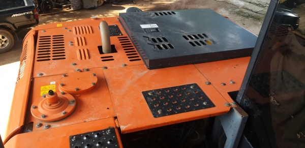 ขาย HITACHI ZX160LC-5G ปี60. 7,075ชม.ราคา 1,600,000