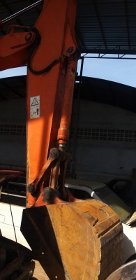 ขาย HITACHI ZX160LC-5G ปี60. 7,075ชม.ราคา 1,600,000