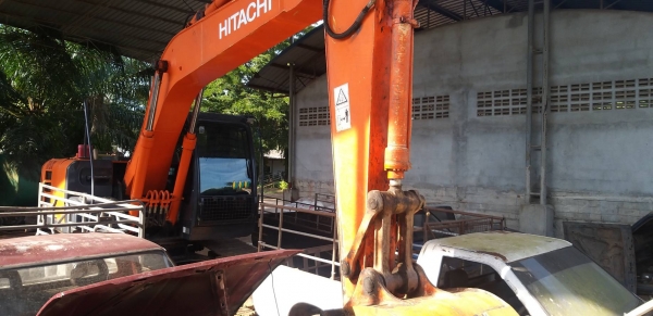 ขายHITACHI ZX160LC-5G ปี60.7075ชม.ราคา1,600,000 ขายHITACHI ZX160LC-5G ปี60.7075ชม.ราคา1,600,000