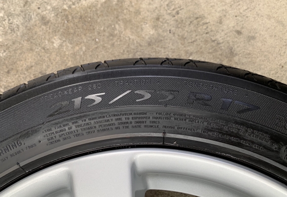 ล้อแม็ก Nissan Teana ขอบ17 แถมยาง 215-55-17 Michelin ปลายปี 13 แม็กสภาพดี ล้อแม็ก Nissan Teana ขอบ17 แถมยาง 215-55-17 Michelin ปลายปี 13 แม็กสภาพดี