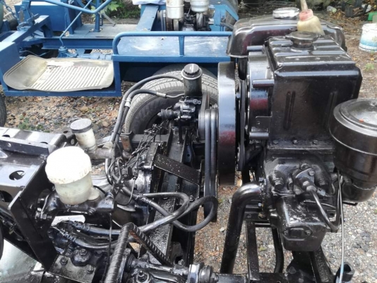 อีแต๋นพร้อมเครื่องสูบเดียว 14 แรง