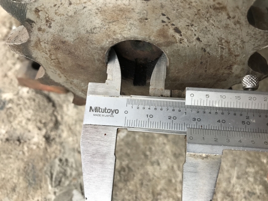 ขายมอเตอร์เกียร์ Hitachi 1HP. 380V made in Japan อัตราทด 1:10 เพลาออกประมาณ 145รอบต่อนาที สภาพสวยเดิมๆ หมุนนิ่ม พร้อมใช้งาน