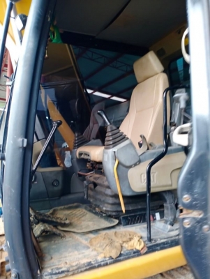 ขาย CAT 312D เอกสารเล่มทะเบียนบูมยาว15เมตรราคา 1,450,000