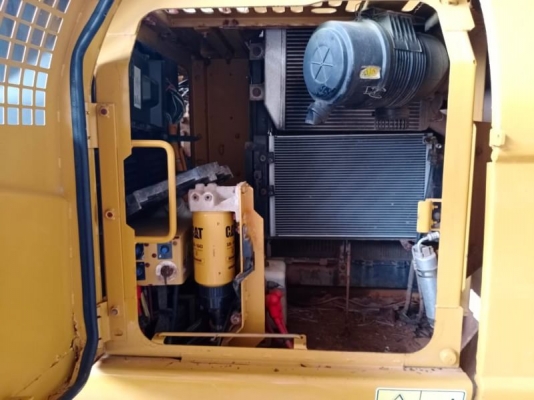 ขาย CAT 312D เอกสารเล่มทะเบียนบูมยาว15เมตรราคา 1,450,000