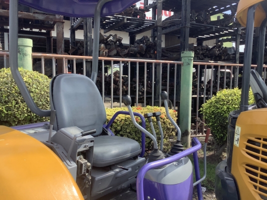 ขาย รถขุดเล็ก Komatsu PC20 MR-1 สภาพสวย สนใจติดต่อ 0874880101 Line ID: Kongniwatsiri ขาย รถขุดเล็ก Komatsu PC20 MR-1 สภาพสวย สนใจติดต่อ 0874880101 Line ID: Kongniwatsiri