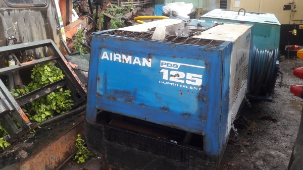 ขายเครื่องปั๊มลม AIRMAN PDS-125S เก่านอก # ขนาด 7 บาร์ 125cfm สภาพดี พร้อมใช้ โทร084-5424150 line id : rapinzat