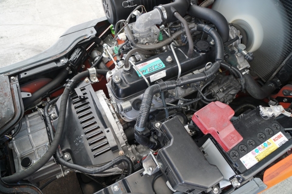 Toyota 8FG18 ยก1.8ตัน เสาสูง3เมตร งาสไลด์หุบ-ถ่าง เครื่องยนต์เบนซิล+LPG ติดตั้งจากโรงงานที่ญี่ปุ่น