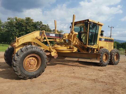 ขายรถเกรด 140 H สวยสีเดิม  ๆ