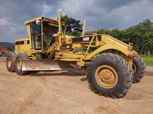 ขายรถเกรด 140 H สวยสีเดิม  ๆ