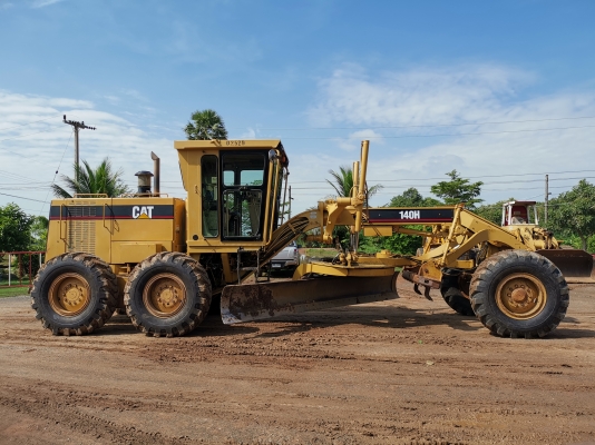 ขายรถเกรด 140 H สวยสีเดิม  ๆ