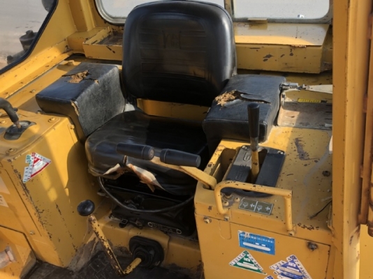 ขายรถดันดิน CAT D4H นำเข้าเองจากญี่ปุ่น สภาพสวยพร้อมใช้ มีVDOการทำงานครับ