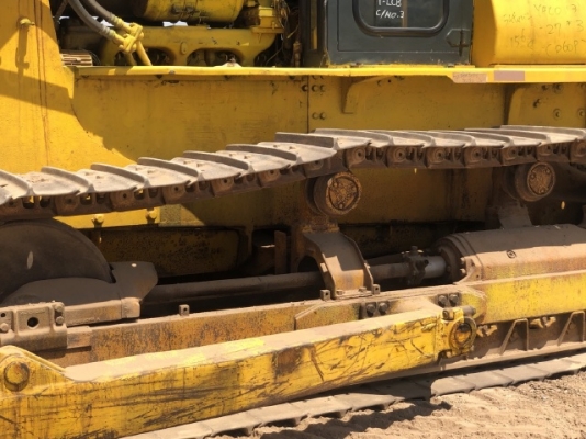 ขายรถดันดิน KOMATSU D60P-6 นำเข้าเองจากญี่ปุ่น สภาพสวยพร้อมใช้ มีVDOการทำงานครับ