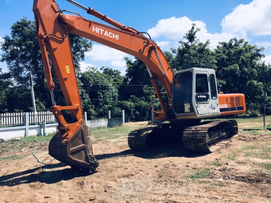 ขาย Hitachi Ex200-1 โทร 0979285564