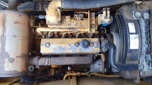 ขายด่วน KOMATSU PC60 -5 สภาพสวย พร้อมใช้งาน เครื่องปั้มดี เยี่ยม  โซ่ช่วงล่างสวย สนใจสอบถามดูรถได้ ที่ 093 0764943 Kตั้ม