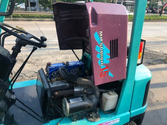 ขายรถตักยางพารา195,000บาทพร้อมใช้งานและส่งให้ ขายรถตักยางพารา195,000บาทพร้อมใช้งานและส่งให้