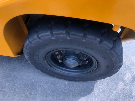 ขายรถตักยางพาราตักทะลายปาล์ม