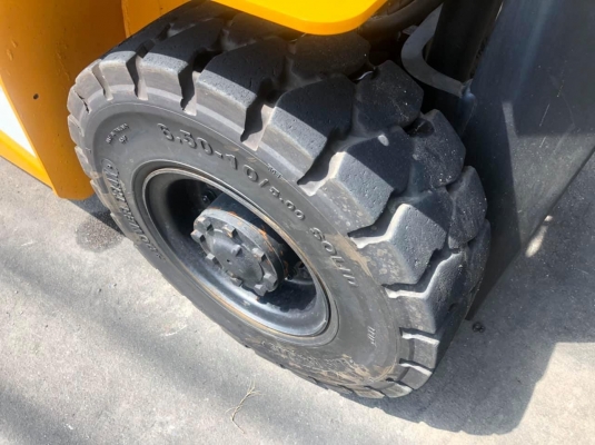 ขายรถตักยางพาราตักทะลายปาล์ม