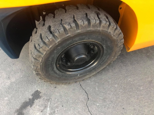 ขายรถตักยางพารา330000บาทพร้อมใช้งาน