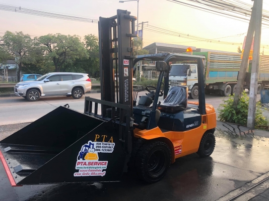 ขายรถตักยางพาราตักทะลายปาล์ม ขายรถตักยางพาราตักทะลายปาล์ม