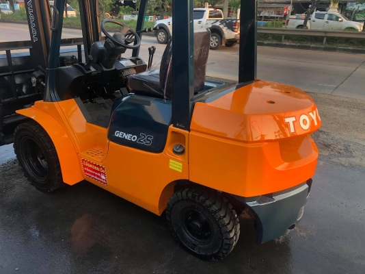 ขายรถตักยางพาราตักทะลายปาล์ม ขายรถตักยางพาราตักทะลายปาล์ม