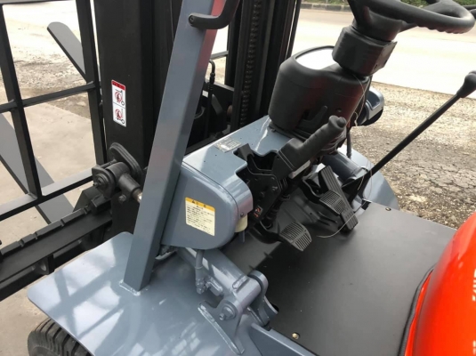 ขายรถตักยางพาราตักทะลายปาล์มตักของเก่าตักข้าวและตักหินตักทราย