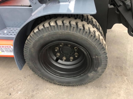 ขายรถตักยางพาราตักทะลายปาล์มตักของเก่าตักข้าวและตักหินตักทราย