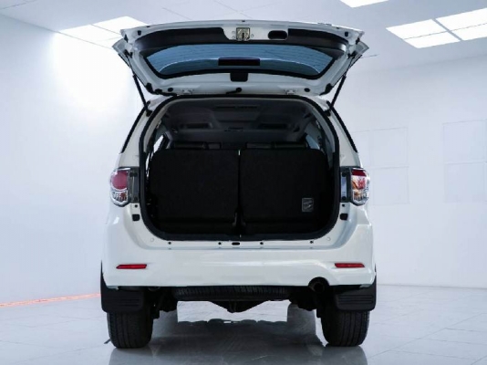 ออกรถ 0 บาท FORTUNER 3.0 V 2015
