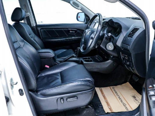 ออกรถ 0 บาท FORTUNER 3.0 V 2015 ออกรถ 0 บาท FORTUNER 3.0 V 2015