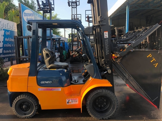 ขายรถตักยางพาราตักทะลายปาล์มเรื่องรถตักลานยางลานปาล์มเราเชี่ยวชาญ