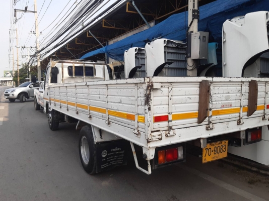 รถบรรทุก ISUZU NPR71 150 แรง ปี 49 กระบะยาว 5 เมตร