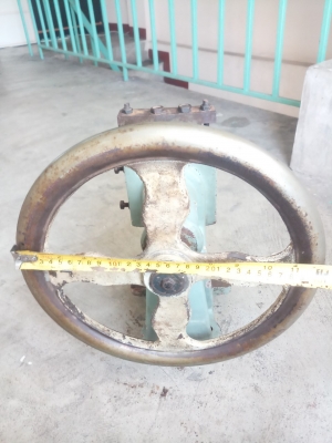 ปั๊มพวงมาลัย 12 นิ้ว