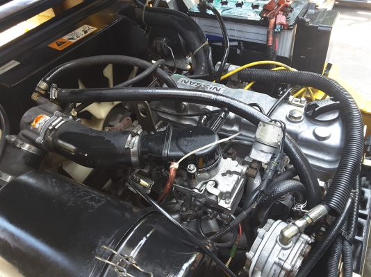 ขนาด 2.5 ตันเสา 3 ตอนยกสูง 4.3 เมตรฟลูฟรีติดตั้งงาเท(ฮิ้งฟอร์ค)เปลี่ยนยางเปลี่ยนถ่ายของเหลวเช็ครั่วซึมทุกระบบพร้อมใช้ สนใจโทร/ไลน์ 0813535948