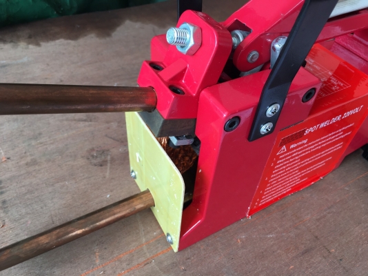 เครื่องเชื่อมสปอต เชื่อมอาร์คจุด