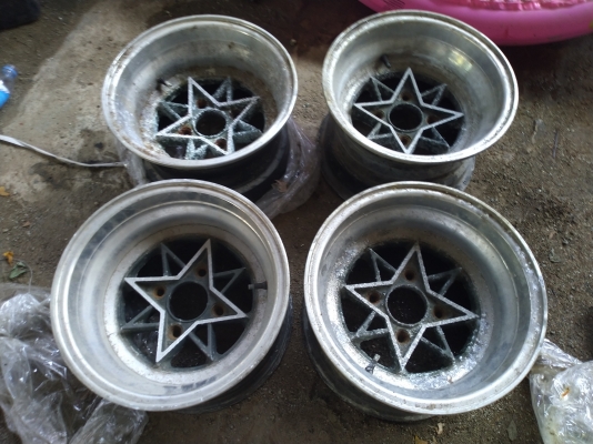 แม็กผ่าขอบ13