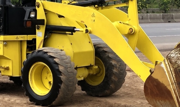 ขายรถตักล้อยาง CAT 903B (เทียบเท่า WA50) แขนยาวพิเศษ นำเข้าเองจากญี่ปุ่น สภาพพร้อมใช้ มีVDOการทำงานครับ