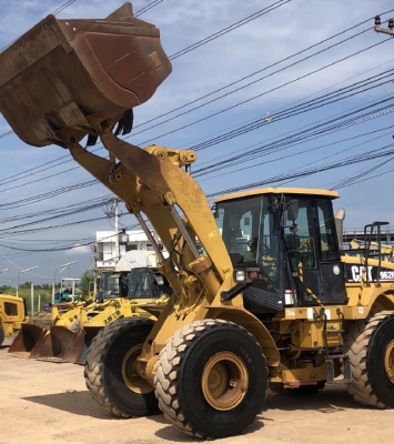 ขายรถตักล้อยาง CAT 962H นำเข้าเองจากญี่ปุ่น สภาพสวยพร้อมใช้ มีVDOการทำงานครับ