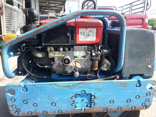 รถบดดินแบบเดินตามยี่ห้อBOMAGรุ่น BW 61 YS-2เครื่องยนต์ยันมาร์ สตาร์ทได้2ระบบ แบบมือหมุนและสตาร์ทด้วยกุญแจ มาจากญี่ปุ่น สภาพสวย พร้อมใช้ครับ