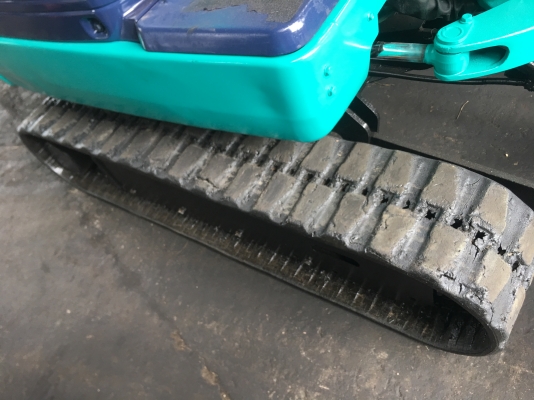 ขาย รถขุดเล็ก Komatsu PC27R-8  สภาพสวย สนใจติดต่อ 0874880101 Line ID: Kongniwatsiri