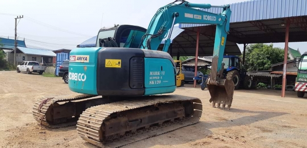 Kobelco SK135 YY02 ไฟฟ้าครบแอร์เย็น ช่วงล่างสวย เล่มทะเบียน เจ้าของขายเอง Kobelco SK135 YY02 ไฟฟ้าครบแอร์เย็น ช่วงล่างสวย เล่มทะเบียน เจ้าของขายเอง